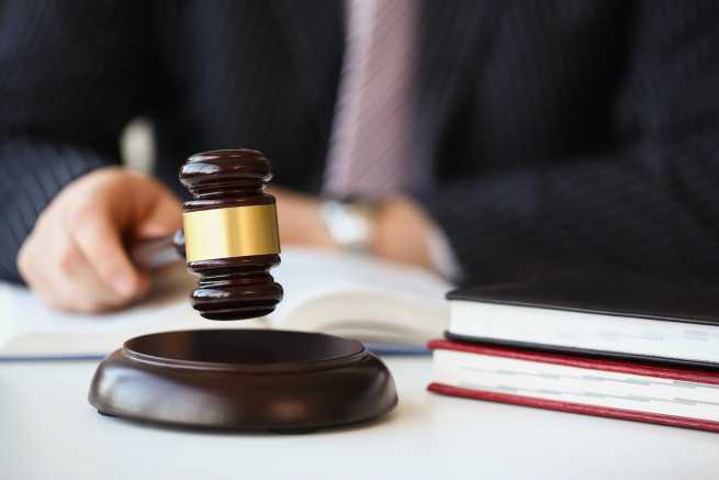 Zobowiązanie sądu w sprawie spadkowej do wskazania adresu krewnego z którym nie ma kontaktu